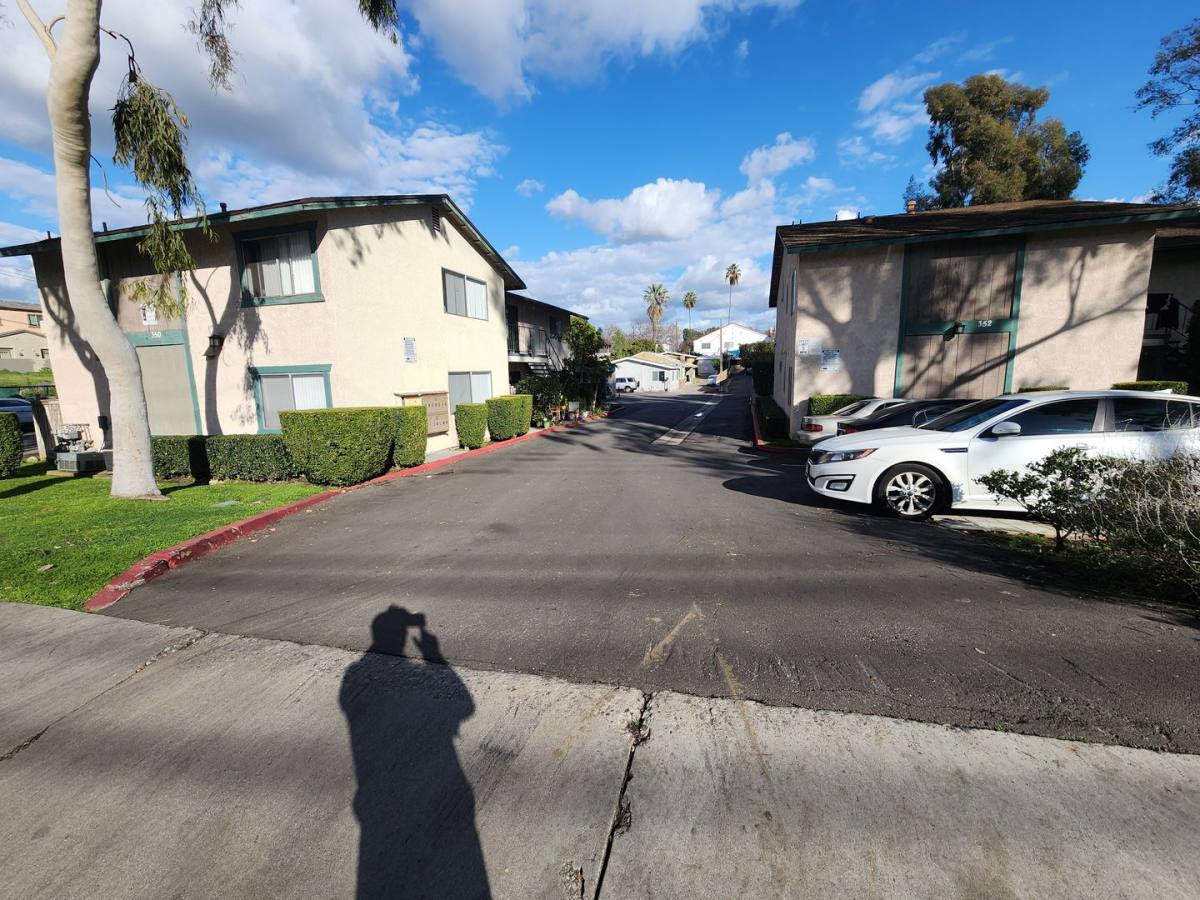 Apartment for rent at 350-352 S Monte Vista St, La Habra, CA 90631