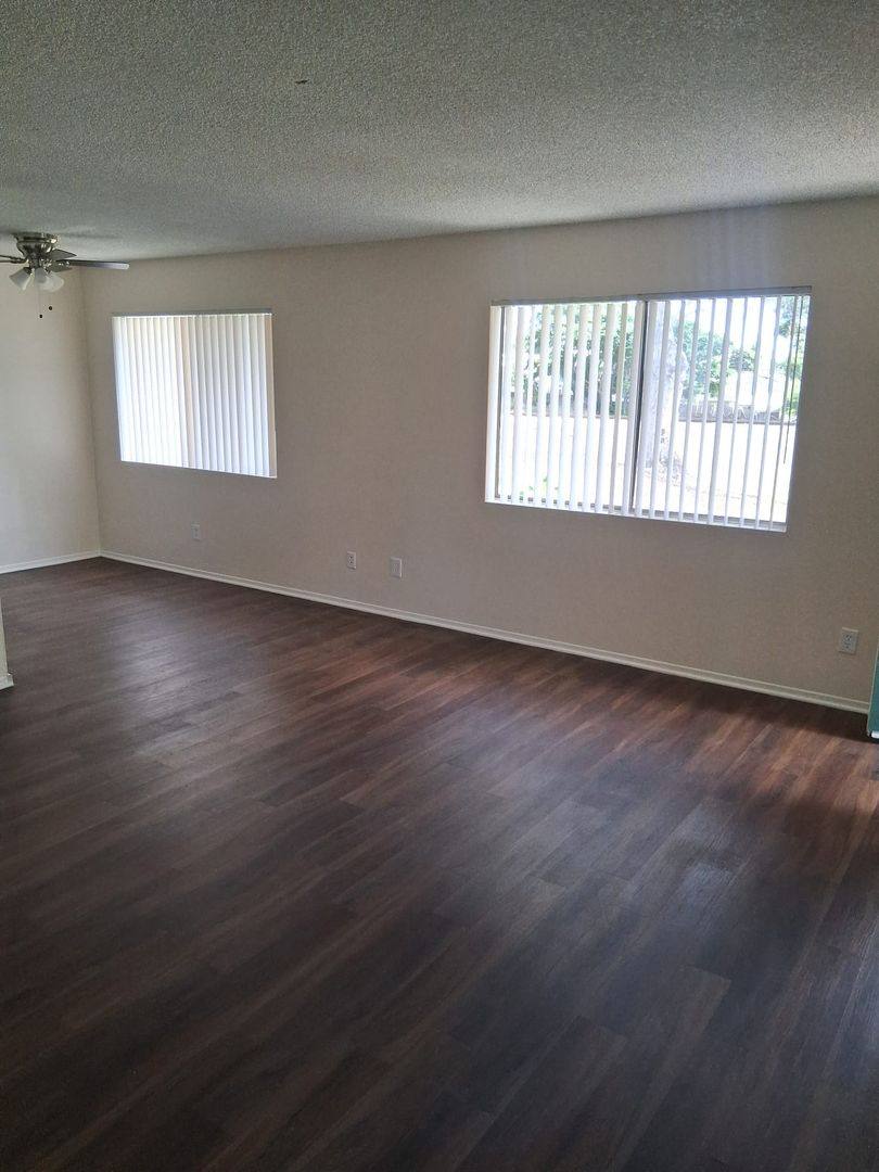 Apartment for rent at 350-352 S Monte Vista St, La Habra, CA 90631