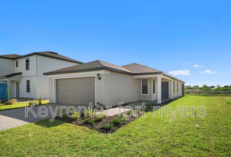 House for rent at 270 Silent Lake Dr, Lehigh Acres, FL 33936