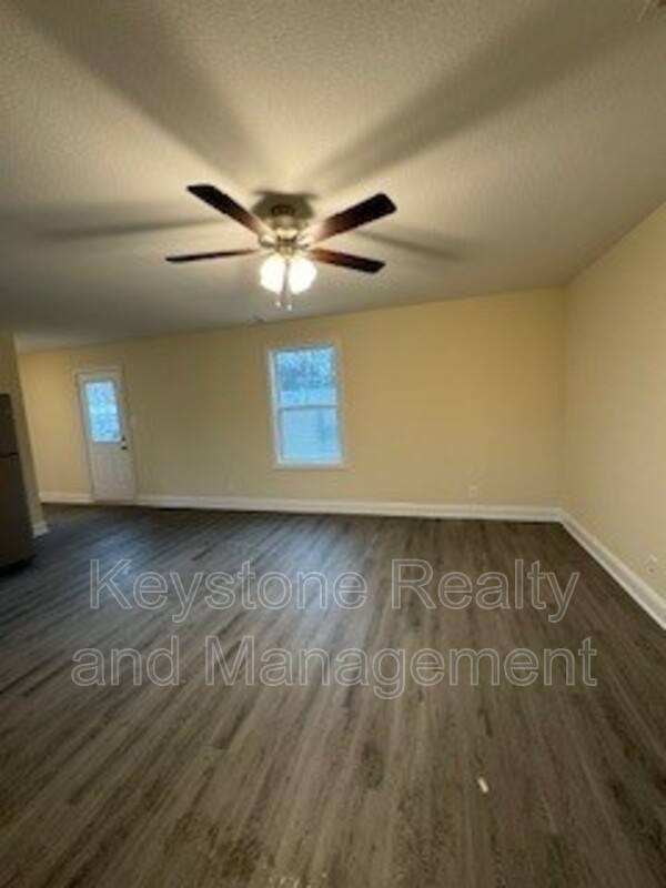 House for rent at 304 Jennifer St #40, Oak Grove, KY 42262