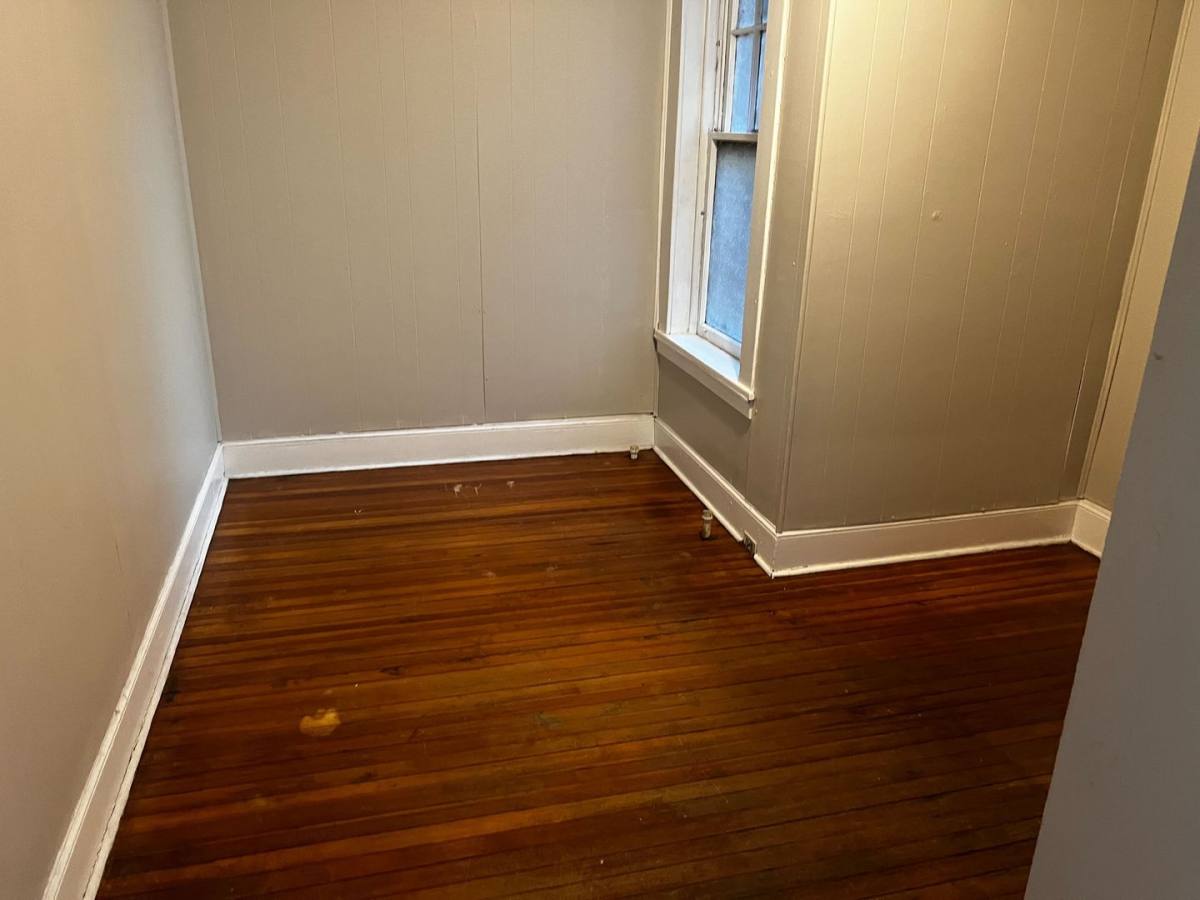 Apartment for rent at 176 Chestnut St, Albany, NY 12210