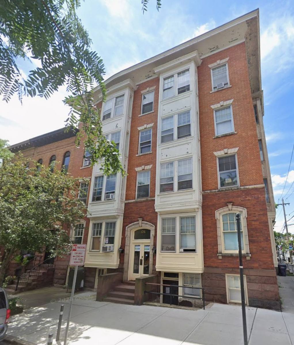 Apartment for rent at 176 Chestnut St, Albany, NY 12210