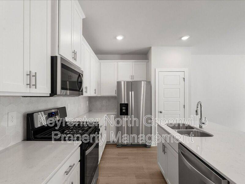 Townhouse for rent at 855 Ernest Lane, Lyman, SC 29365