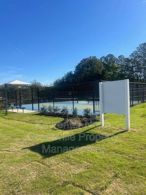 Townhouse for rent at 855 Ernest Lane, Lyman, SC 29365