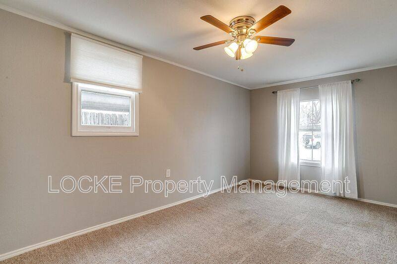House for rent at 3024 8th Ave, Fort Worth, TX 76110