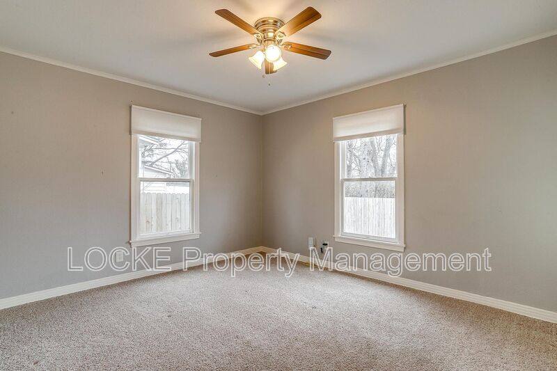 House for rent at 3024 8th Ave, Fort Worth, TX 76110