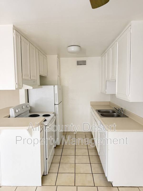 Apartment for rent at 550 S El Cielo Rd #12, Palm Springs, CA 92264