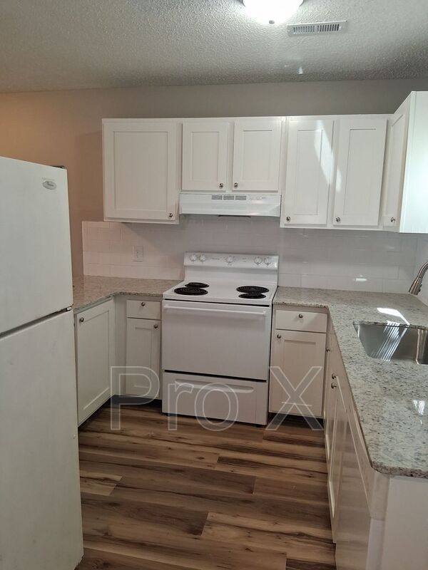 Townhouse for rent at 502 N Betty Jo Dr, Fayetteville, AR 72701