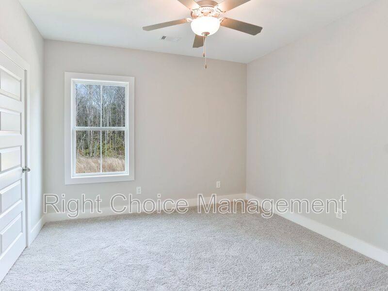 Townhouse for rent at 630 Village Dr #10, Opelika, AL 36801