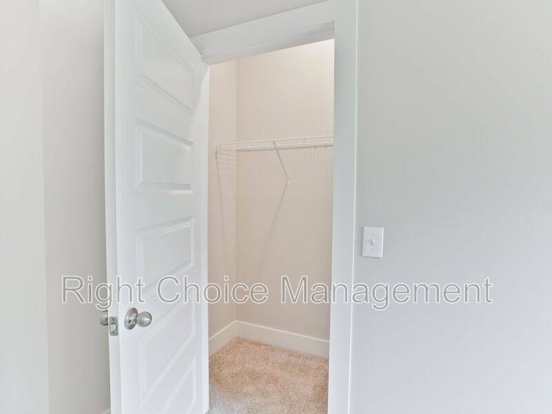 Townhouse for rent at 630 Village Dr #10, Opelika, AL 36801
