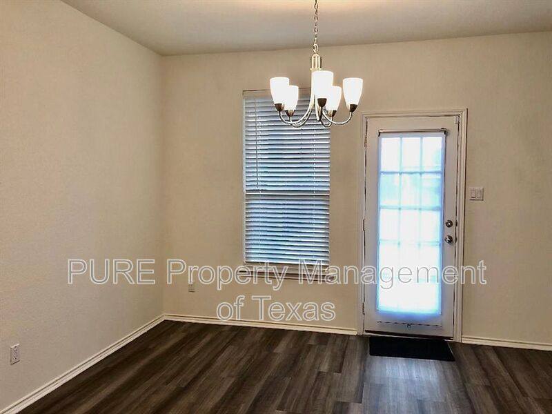 House for rent at 213 Asher Blue Dr #7, Hutto, TX 78634