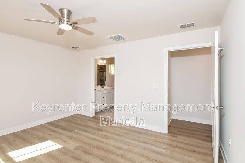 Apartment for rent at 185 Oakleigh Dr, Calhoun, GA 30701