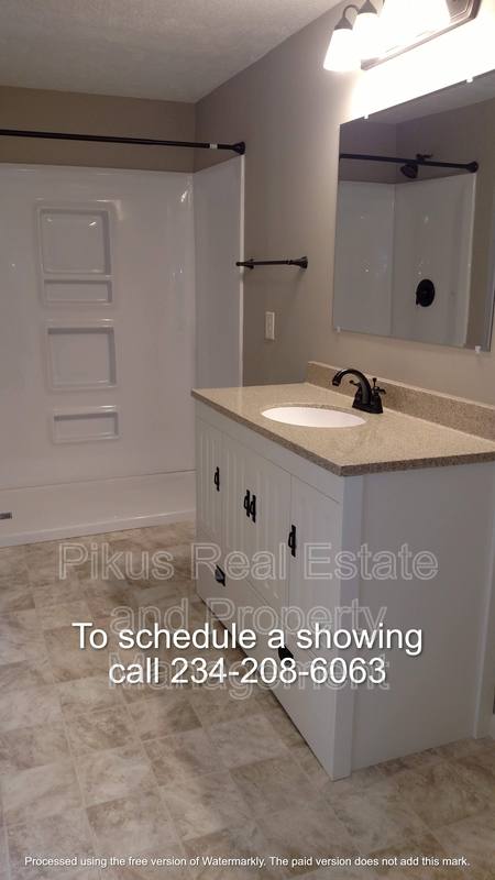 House for rent at 12533 Mc Callum Ave NE, Alliance, OH 44601