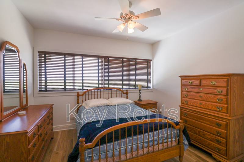 Condo for rent at 825 Bayshore Dr #1205, Pensacola, FL 32507