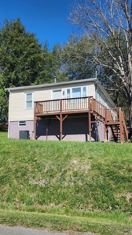 House for rent at 175 Colton Loop, Beckley, WV 25801