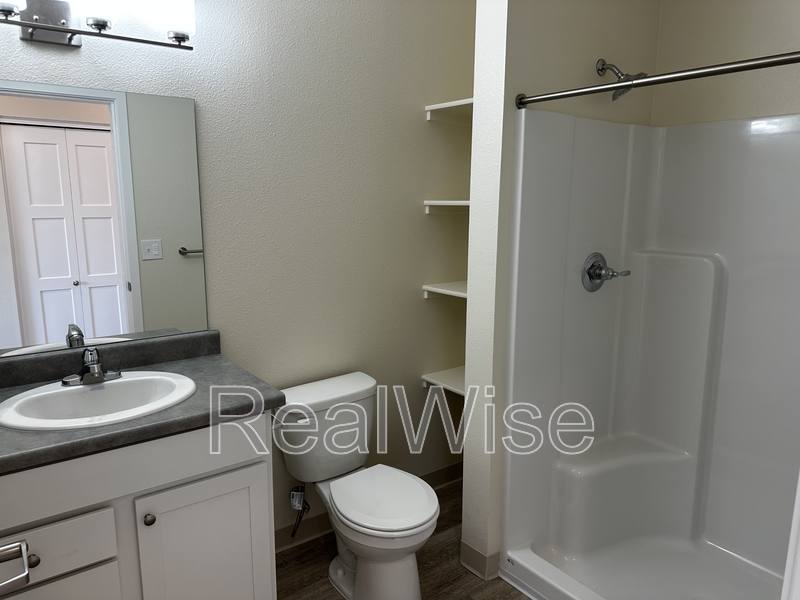 Apartment for rent at 1935 Table Rock Rd #12, Medford, OR 97501