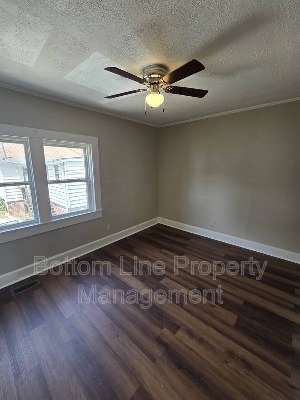 Apartment for rent at 182 Cabarrus Ave E, Concord, NC 28025