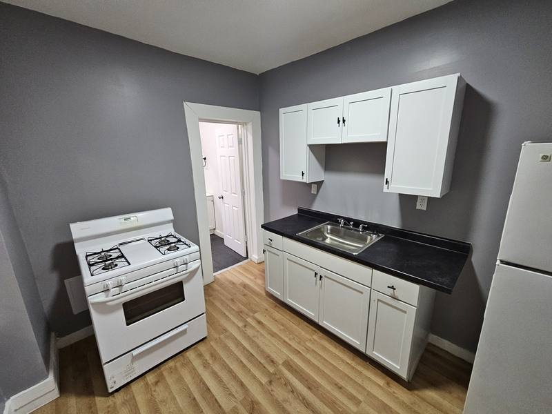 Apartment for rent at 2664 N Moreland Blvd #14, Cleveland, OH 44120