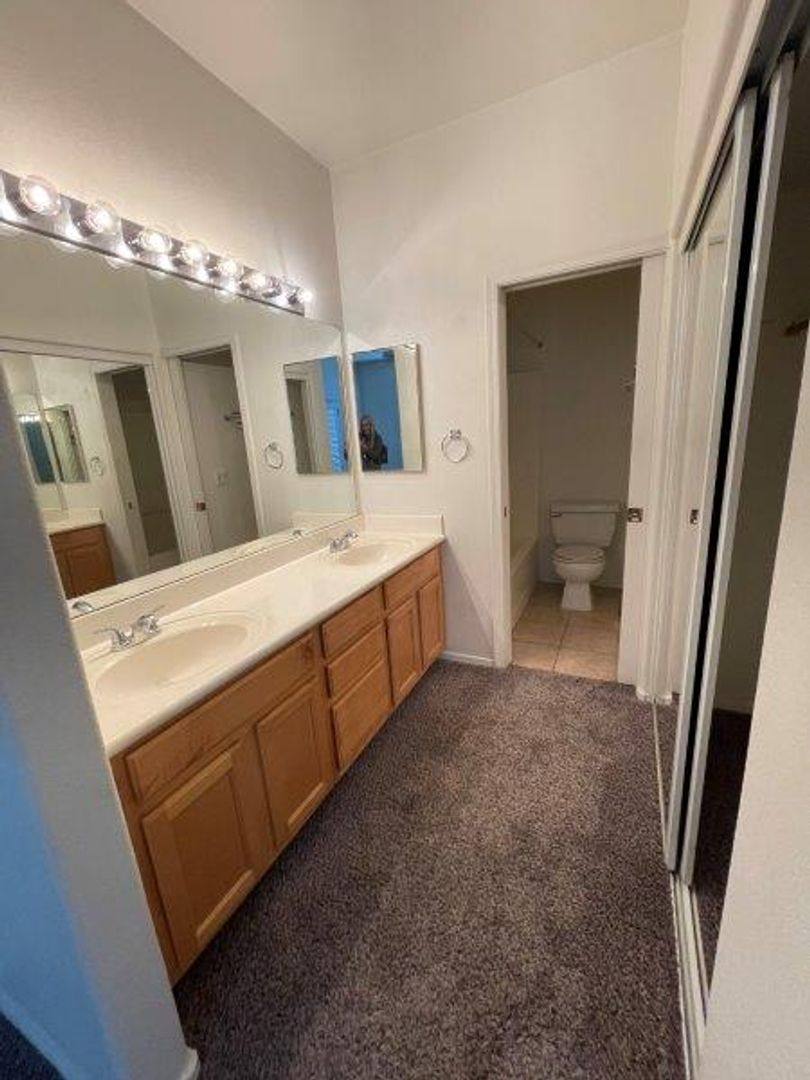 Condo for rent at 7021 E Earll Dr, Scottsdale, AZ 85251