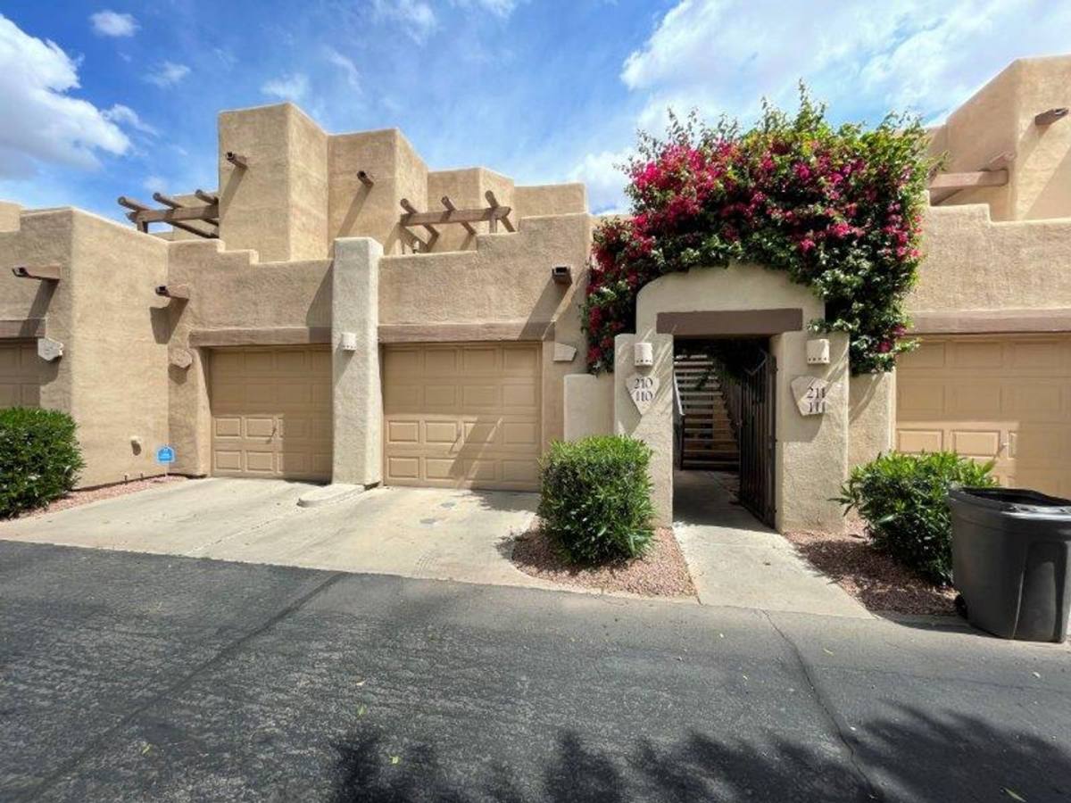 Condo for rent at 7021 E Earll Dr, Scottsdale, AZ 85251