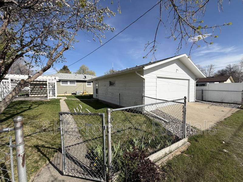 House for rent at 1126 Lendel Lane, Billings, MT 59102