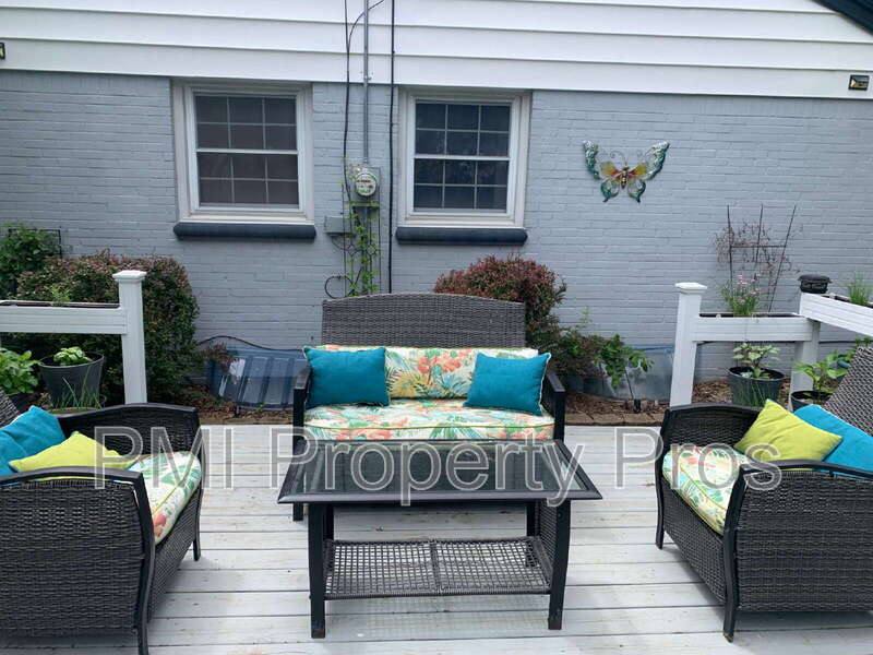 House for rent at 2792 S 58th St, Milwaukee, WI 53219