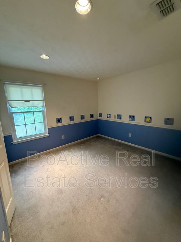 House for rent at 3813 Sterncroft Dr, Virginia Beach, VA 23456
