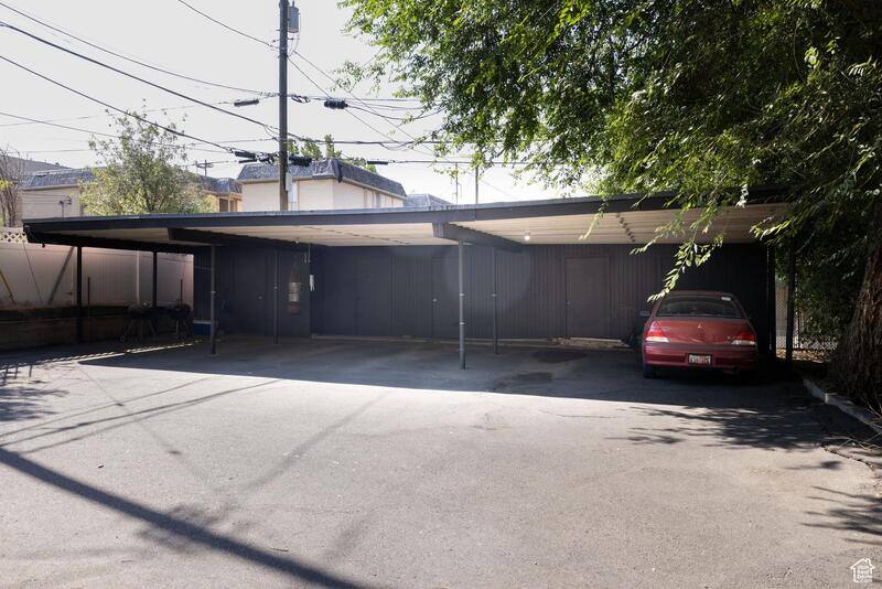 Condo for rent at 938 E Lowell Ave 3, Salt Lake City, UT 84102