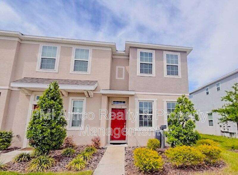 Townhouse for rent at 6334 Fairmont Lane, Palmetto, FL 34221