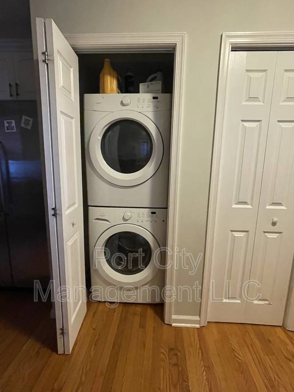 Townhouse for rent at 14 S Ann St, Baltimore, MD 21231
