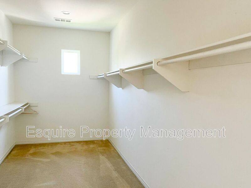 House for rent at 13735 Blue Ridge Way, Moorpark, CA 93021