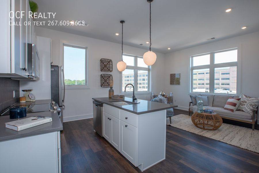 Apartment for rent at 2940 W Thompson St, Philadelphia, PA 19121