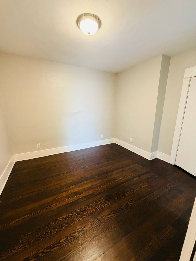 Apartment for rent at 1106 E 1st St, Long Beach, CA 90802