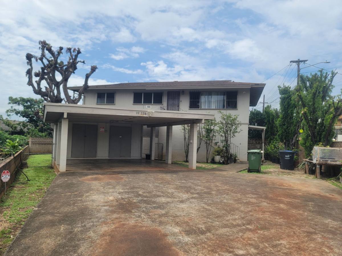 Townhouse for rent at 99-228 Aiea Heights Dr, Aiea, HI 96701