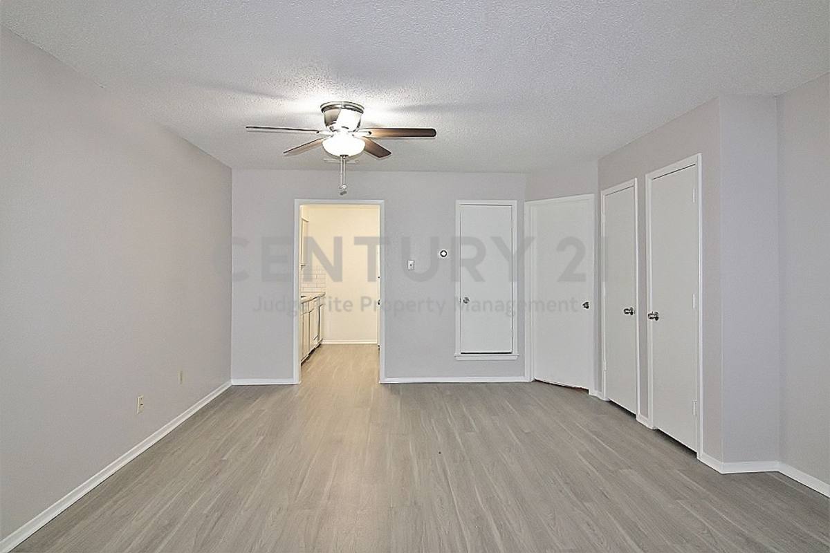 House for rent at 1705 Fitzgerald Court, Arlington, TX 76012