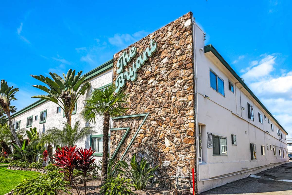 Apartment for rent at 11635 - 11649 Downey Ave, Downey, CA 90241