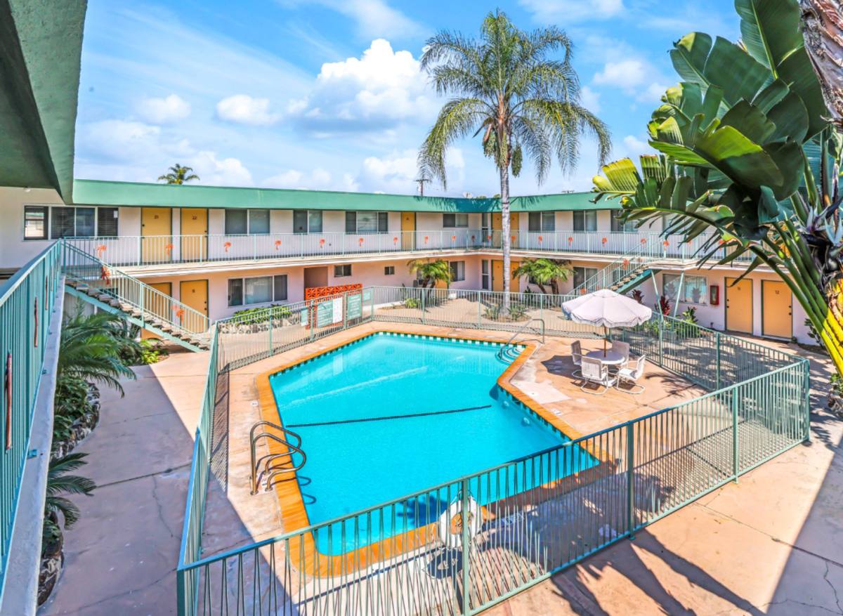 Apartment for rent at 11635 - 11649 Downey Ave, Downey, CA 90241