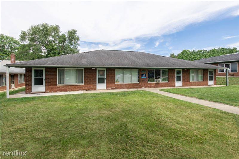Apartment for rent at 1019 Arbordale St, Ann Arbor, MI 48103
