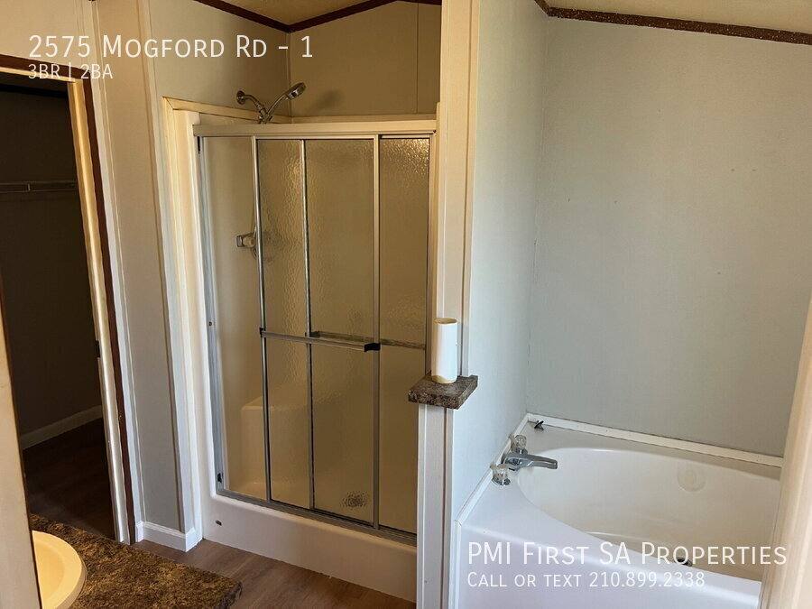 Apartment for rent at 2575 Mogford Rd #2, San Antonio, TX 78264