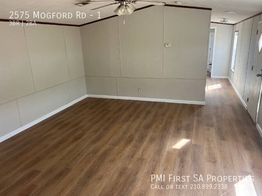 Apartment for rent at 2575 Mogford Rd #2, San Antonio, TX 78264