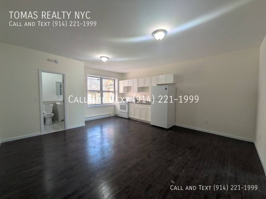 Apartment for rent at 2 Amsterdam Ave, A1, Mount Vernon, NY 10553