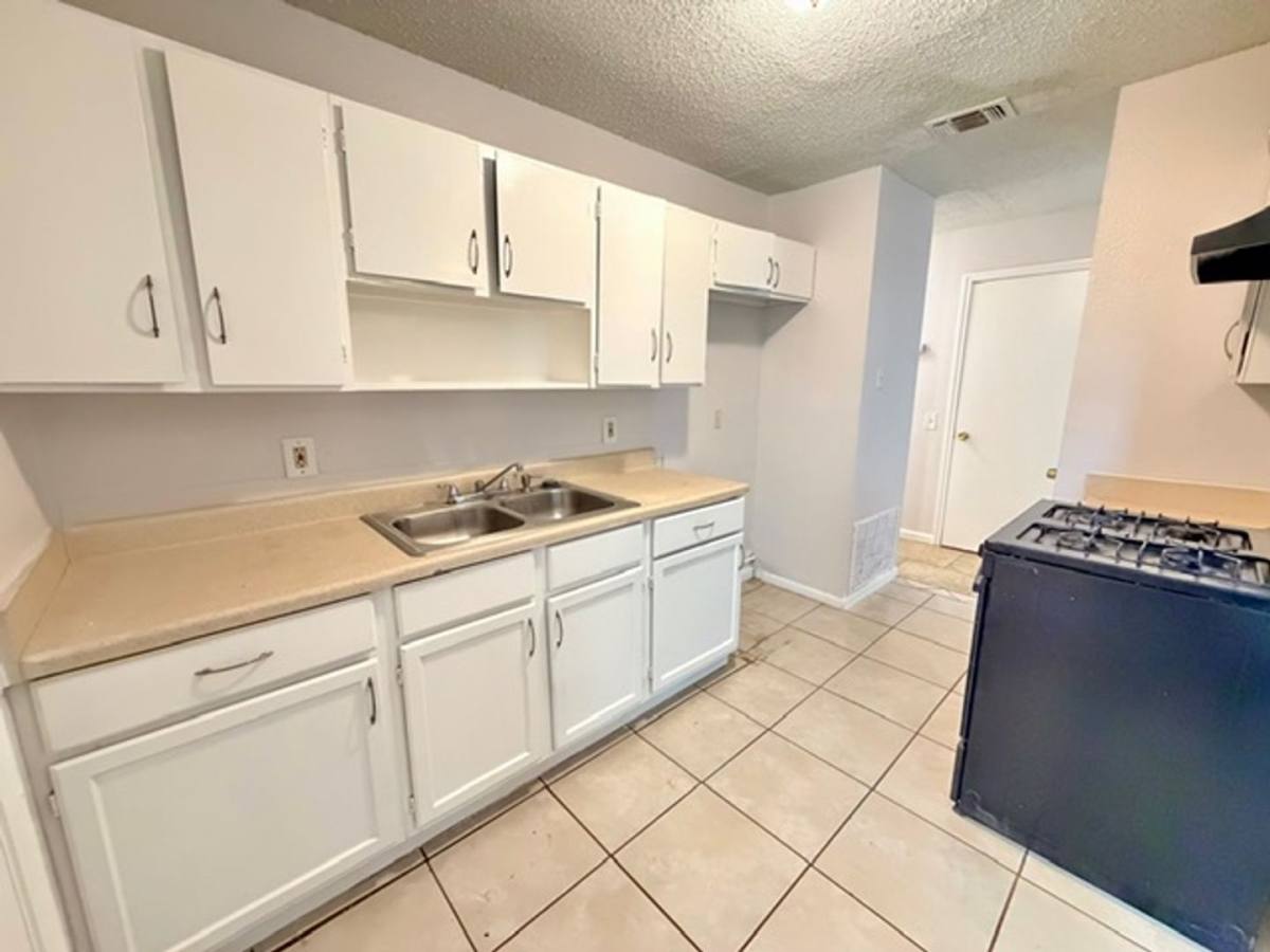 House for rent at 5523 Indian Desert St, San Antonio, TX 78242