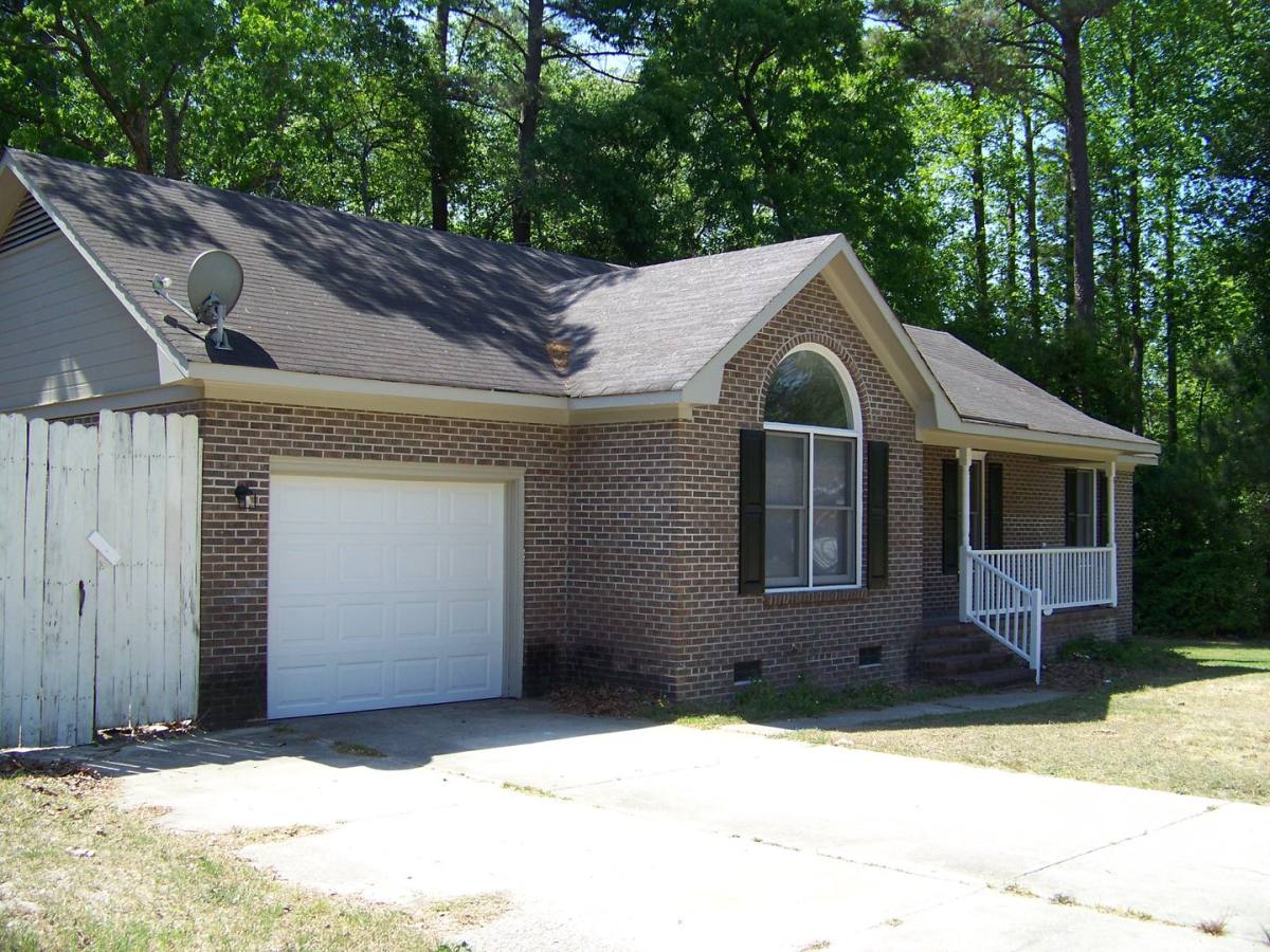 House for rent at 1981 Wheeling St, Fayetteville, NC 28303