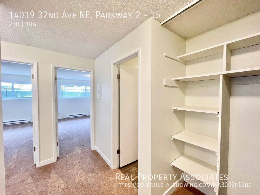 Apartment for rent at 14019 32nd Ave Ne, Parkway 2 #15, Seattle, WA 98125
