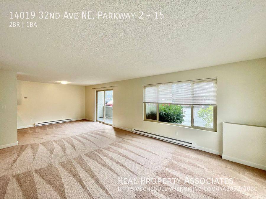 Apartment for rent at 14019 32nd Ave Ne, Parkway 2 #15, Seattle, WA 98125