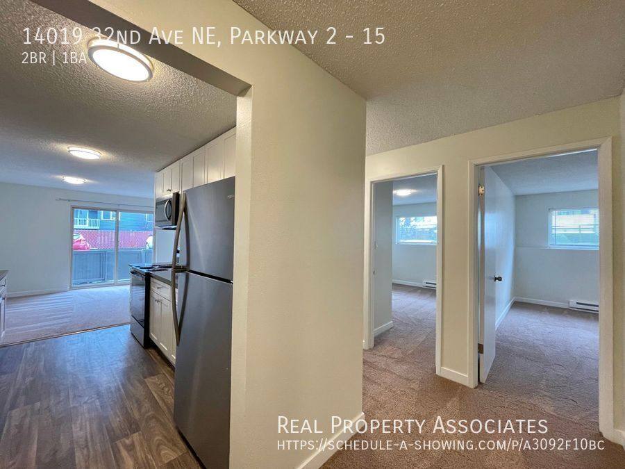 Apartment for rent at 14019 32nd Ave Ne, Parkway 2 #15, Seattle, WA 98125