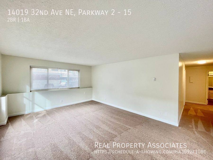 Apartment for rent at 14019 32nd Ave Ne, Parkway 2 #15, Seattle, WA 98125