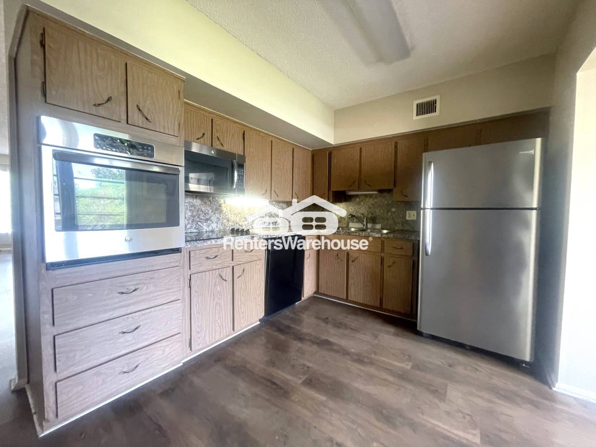 Condo for rent at 2402 Ecuadorian Way #28, Clearwater, FL 33763