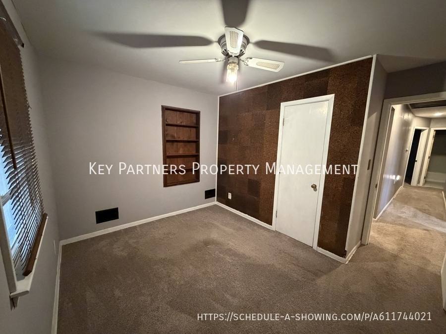 House for rent at 821 S Edgemere Dr #CLOSE To Everything, Olathe, KS 66061