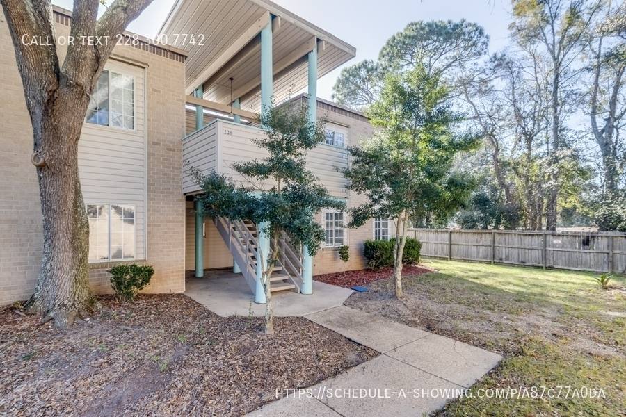 Townhouse for rent at 245 Mc Donnell Ave #1C221, Biloxi, MS 39531